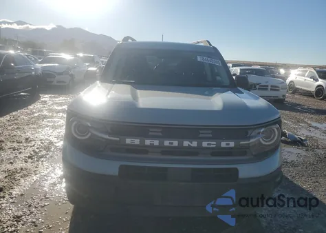 2022 Ford Bronco Sport Big Bend z USA, uszkodzony, nr VIN 3FMCR9B63NRE12442